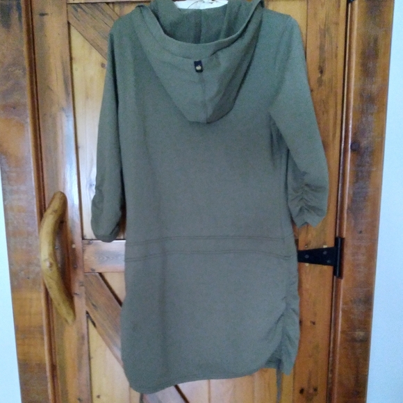 Cute Hoodie Dress - Picture 2 of 11